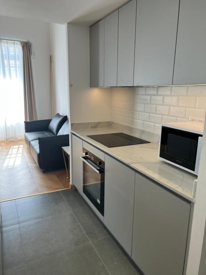 Suite Deluxe Au Carre Cathedrale En Hypercentre Saint Denis Εξωτερικό φωτογραφία
